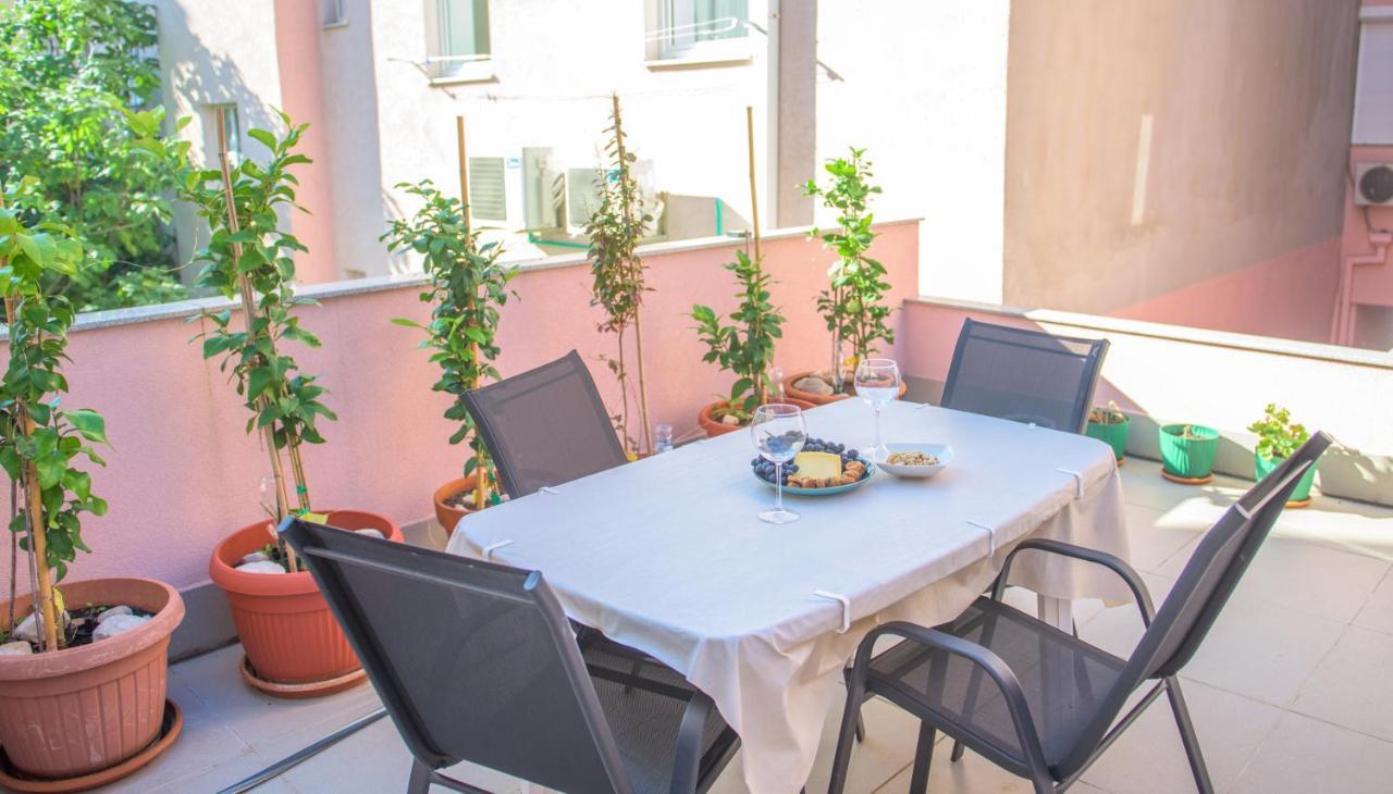 Luka-Mostar Free Parking With Echarger エクステリア 写真